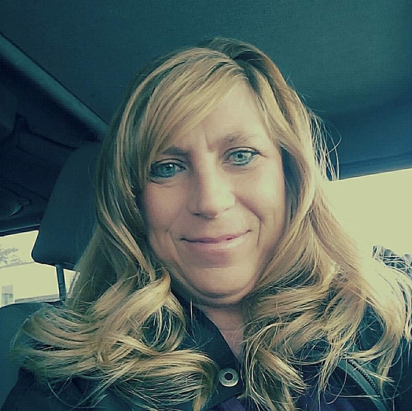 Meet your Posher, Mamie - Picture 1 of 1